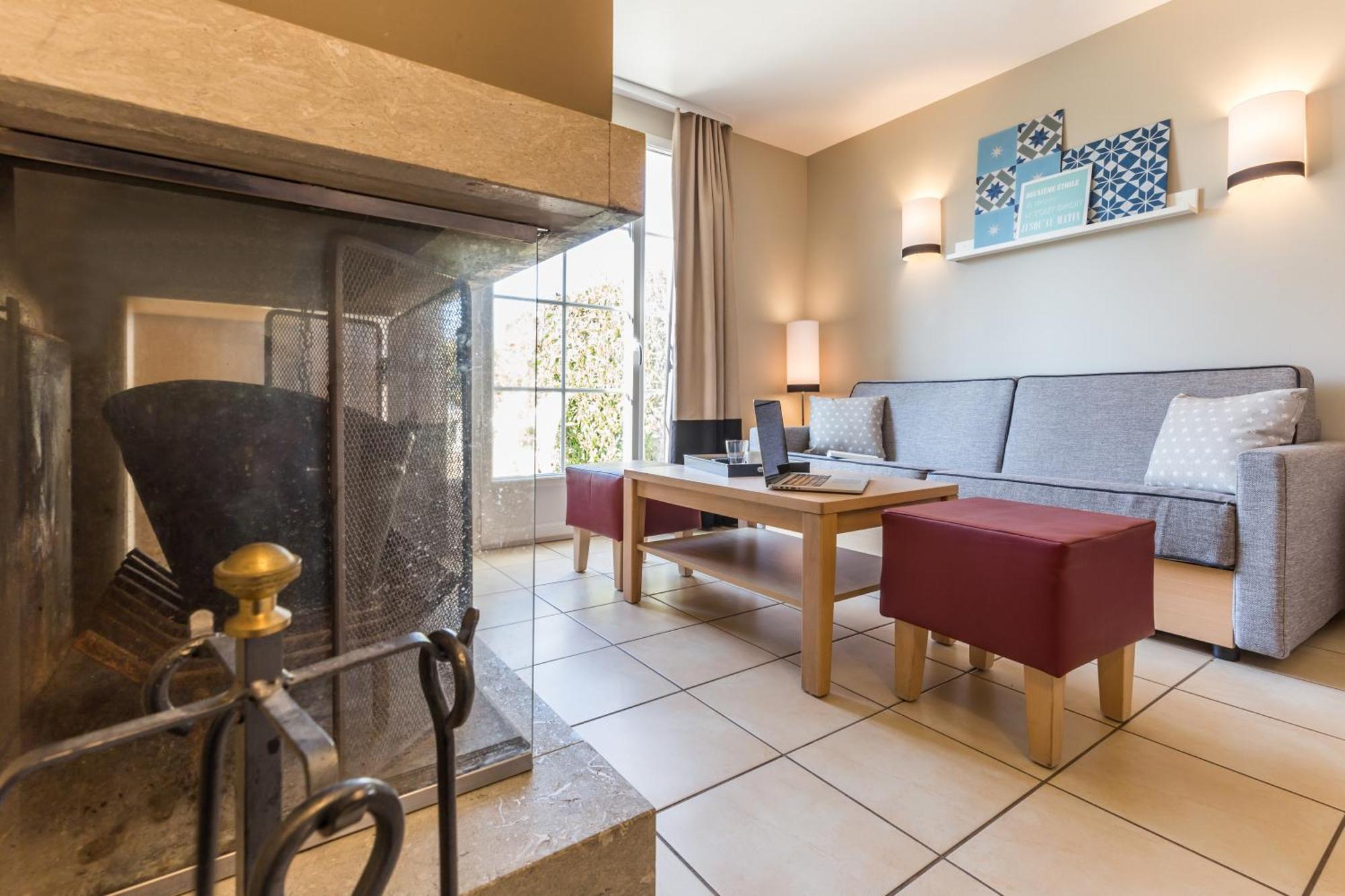Aparthotel Pierre & Le Port-en-Bessin-Huppain