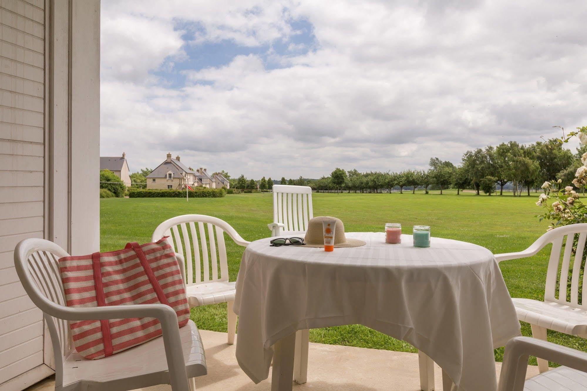 Résidence Pierre&vacances Appart hôtel Port-en-Bessin-Huppain